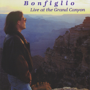 杨钰莹奶头全乳露出
